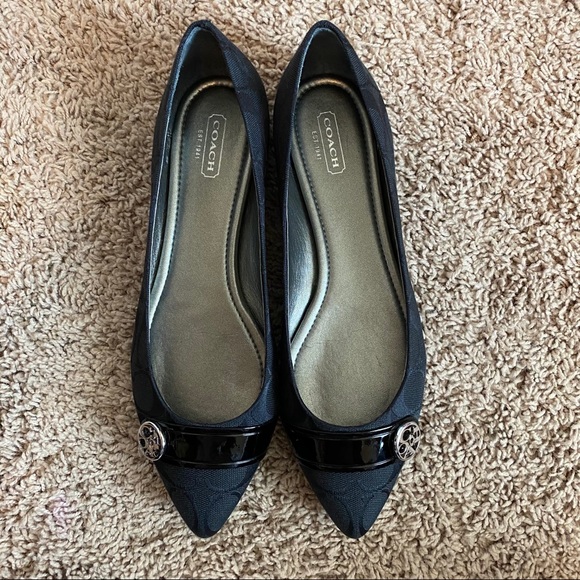 Coach Onida pointed flats